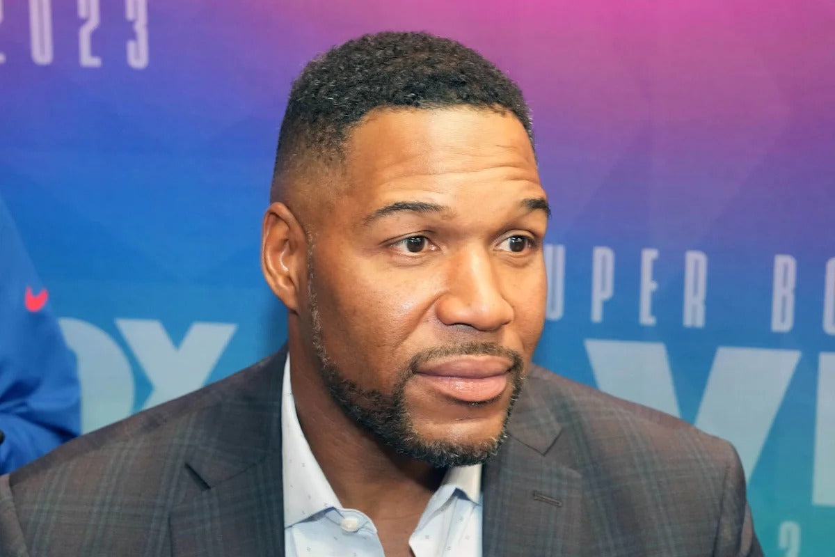 Michael Strahan Announces New ‘Hustle Like You’re Broke’ Podcast With SMAC Entertainment
